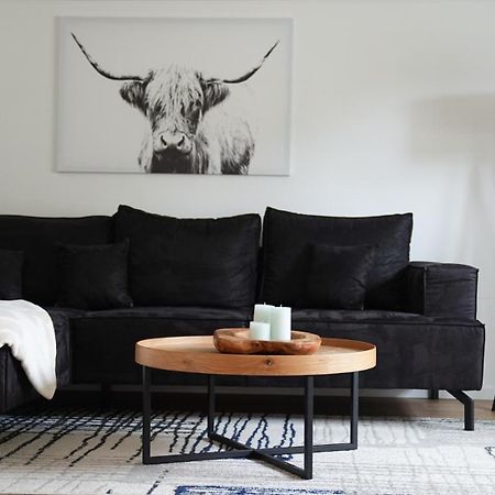 Modernes Ferienhaus Im Eidertal Delve Номер фото